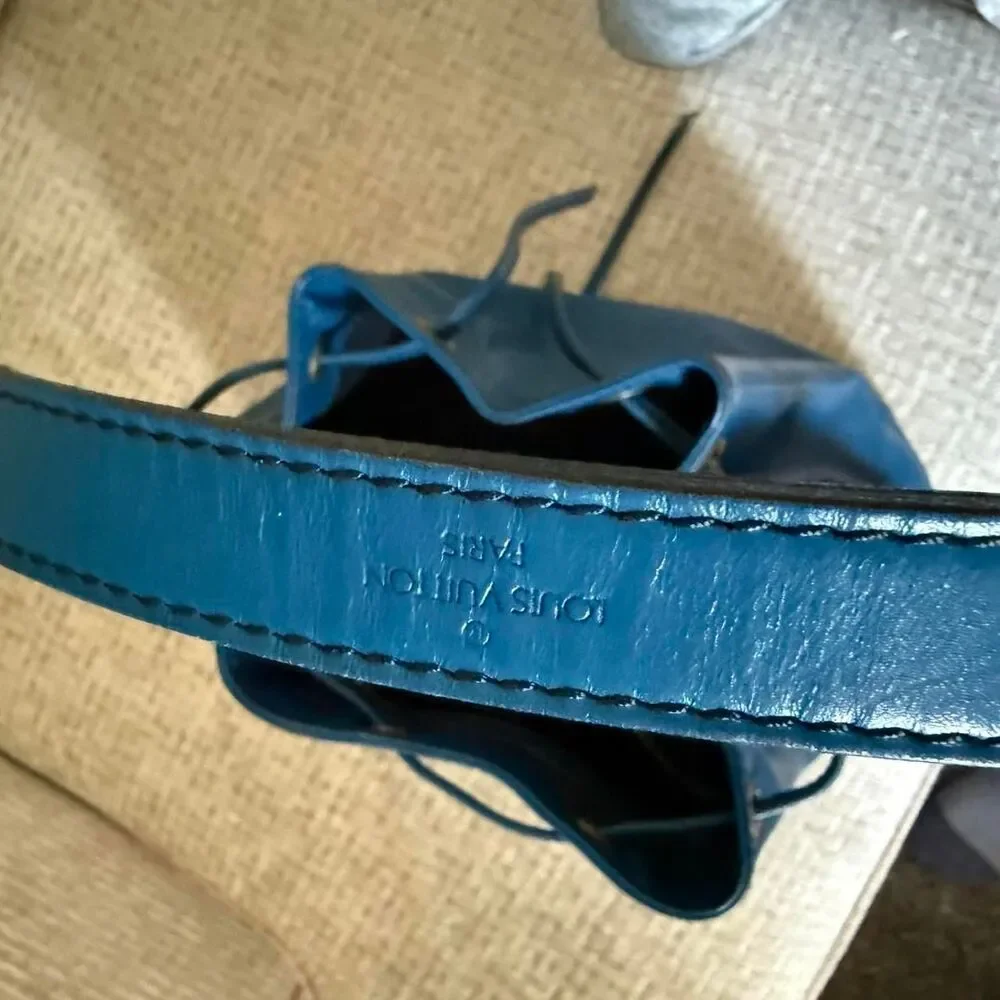 Louis Vuitton Epi Petit Noe